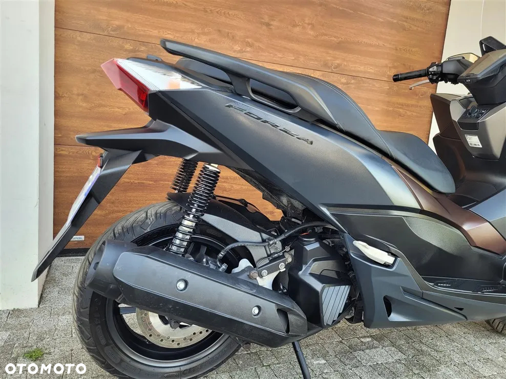Honda NSS - 13