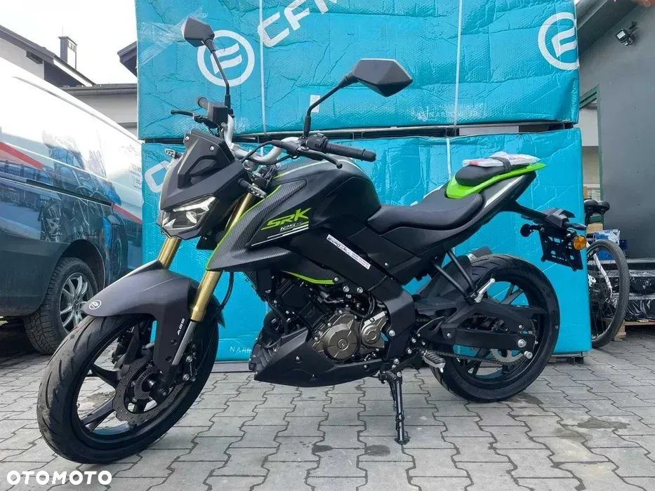 QJMOTOR SRK 125S - 2