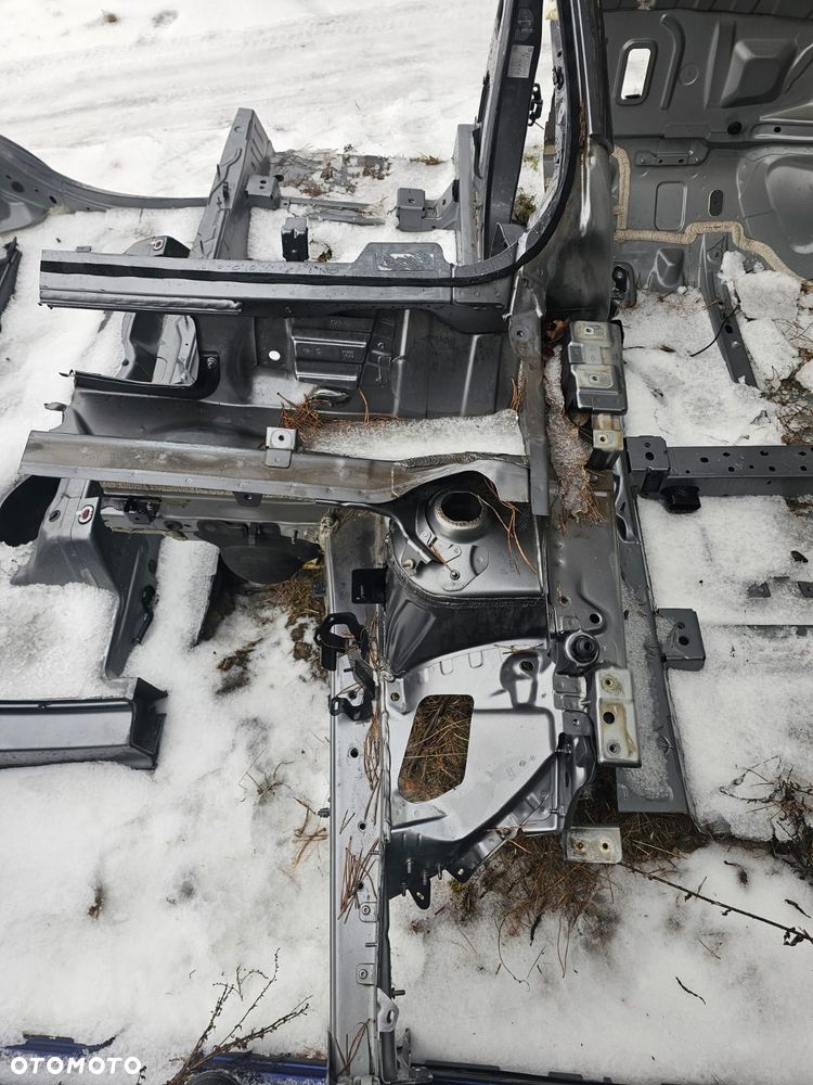 PODŁUŻNICA LEWA PRAWA ĆWIARTKA PRZÓD RENAULT ARKANA - 1