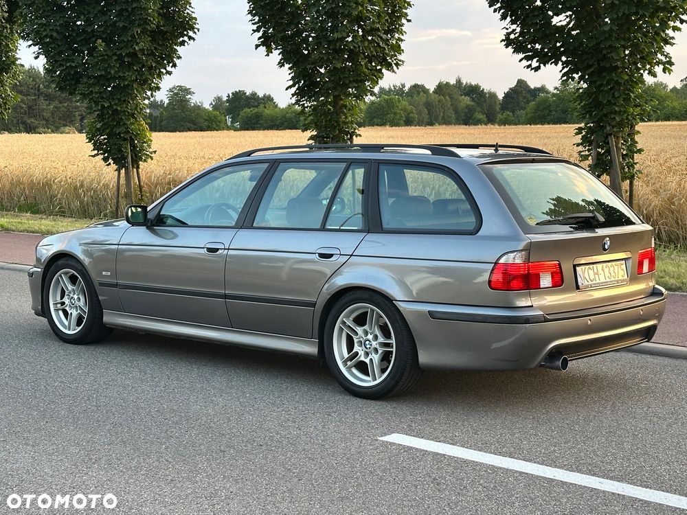 BMW Seria 5 520i Touring Edition Sport - 11