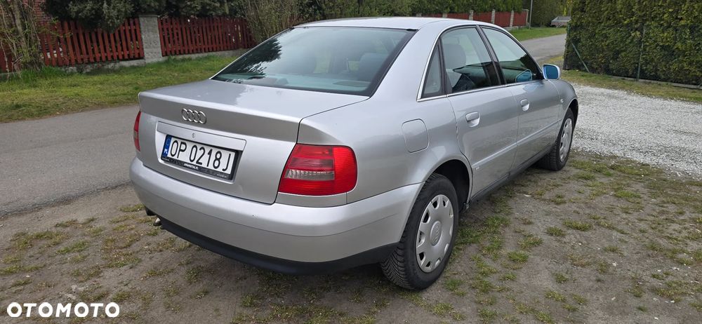 Audi A4 Limousine 1.9 TDI - 9