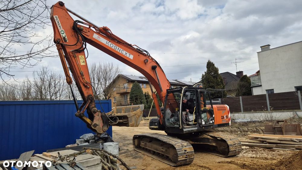 Hitachi ZX210LC-5B - 2