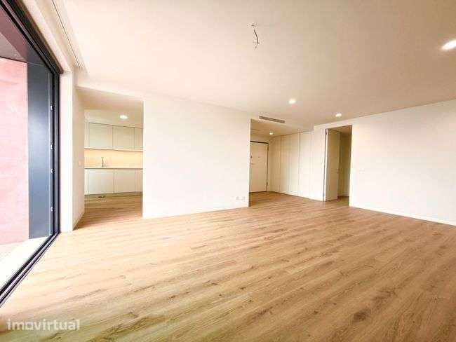Apartamento T2 de Luxo na Zona Premium de Aveiro - Grande imagem: 4/10
