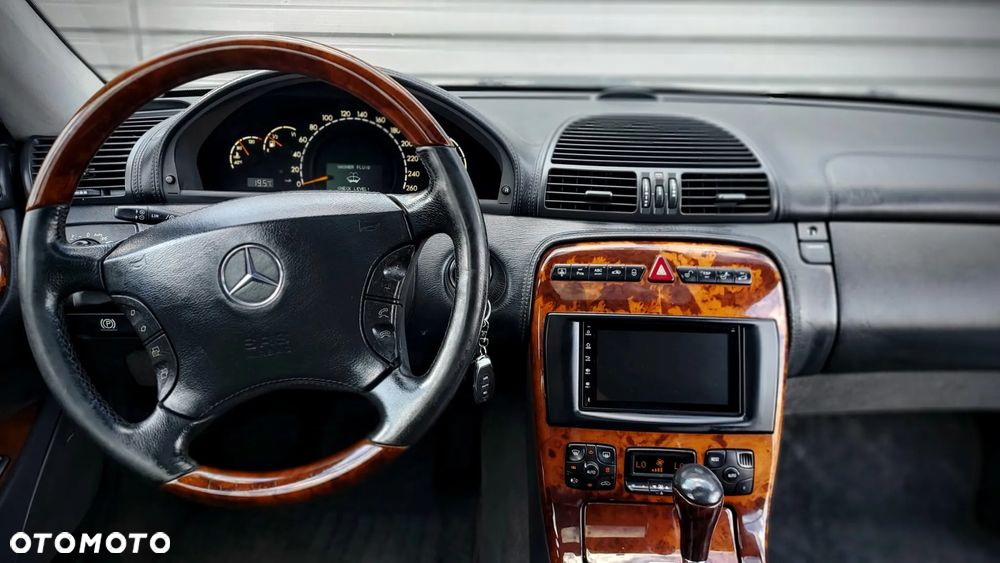 Mercedes-Benz CL - 15