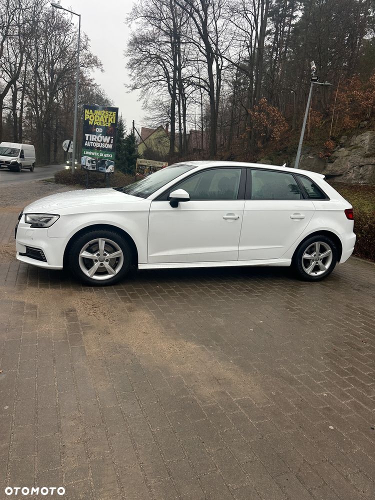 Audi A3 Sportback 1.4 TFSI e-tron - 4