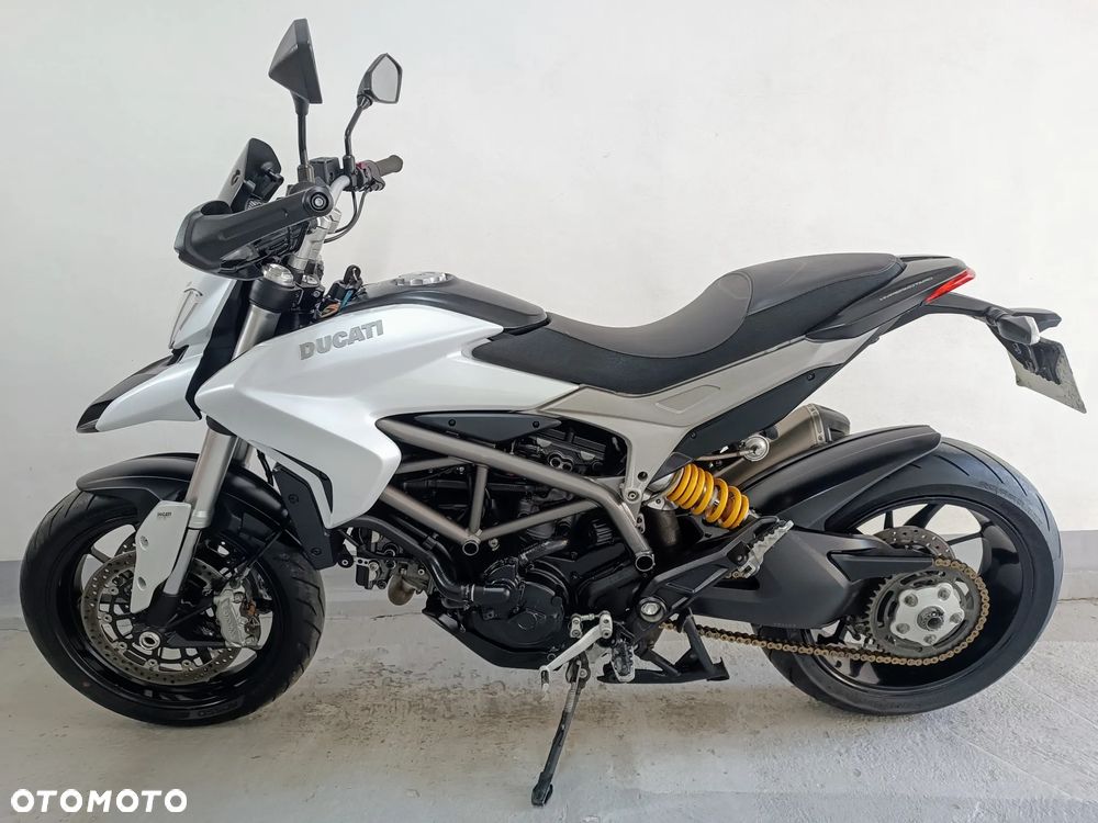 Ducati Hypermotard - 13