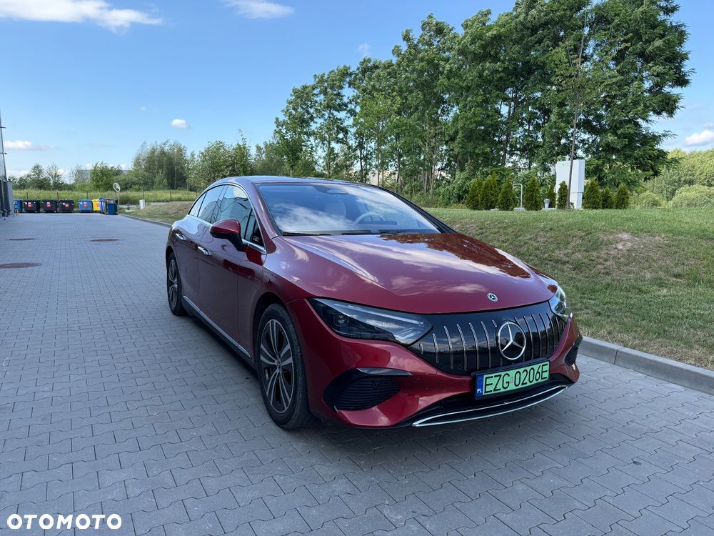 Mercedes-Benz EQE - 1