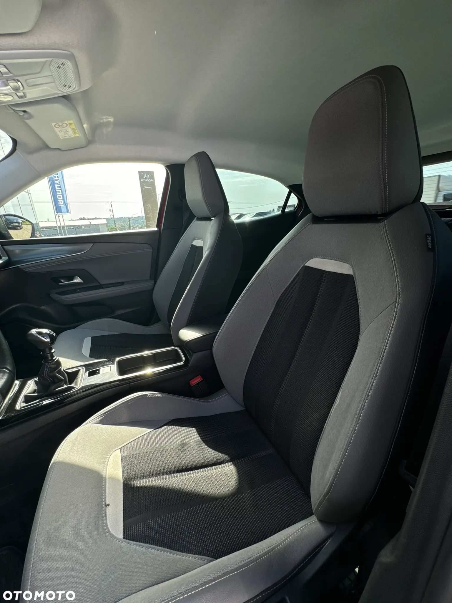 Opel Mokka 1.2 T Elegance S&S - 18