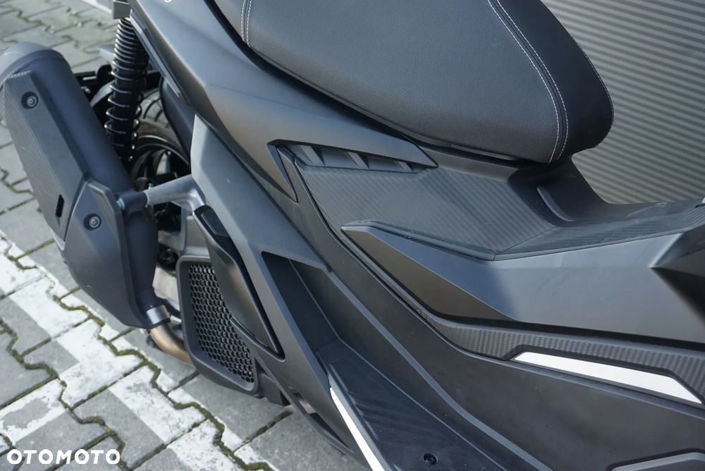 Aprilia SR - 19
