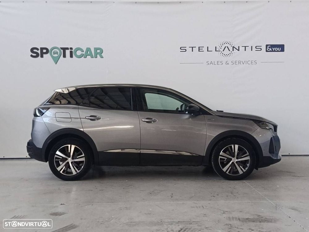 Peugeot 3008 1.6 Hybrid Allure e-EAT8 - 4