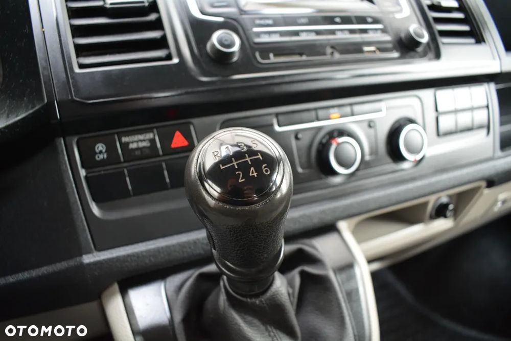 Volkswagen TRANSPORTER T6 DOKA - 19