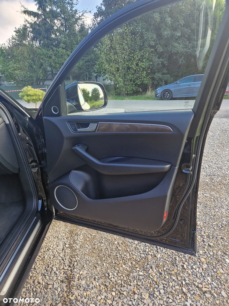 Audi Q5 3.2 FSI Quattro S tronic - 37