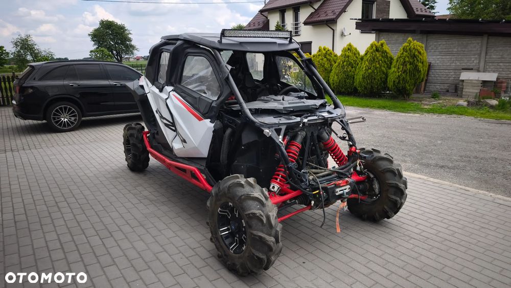 Polaris RZR - 8