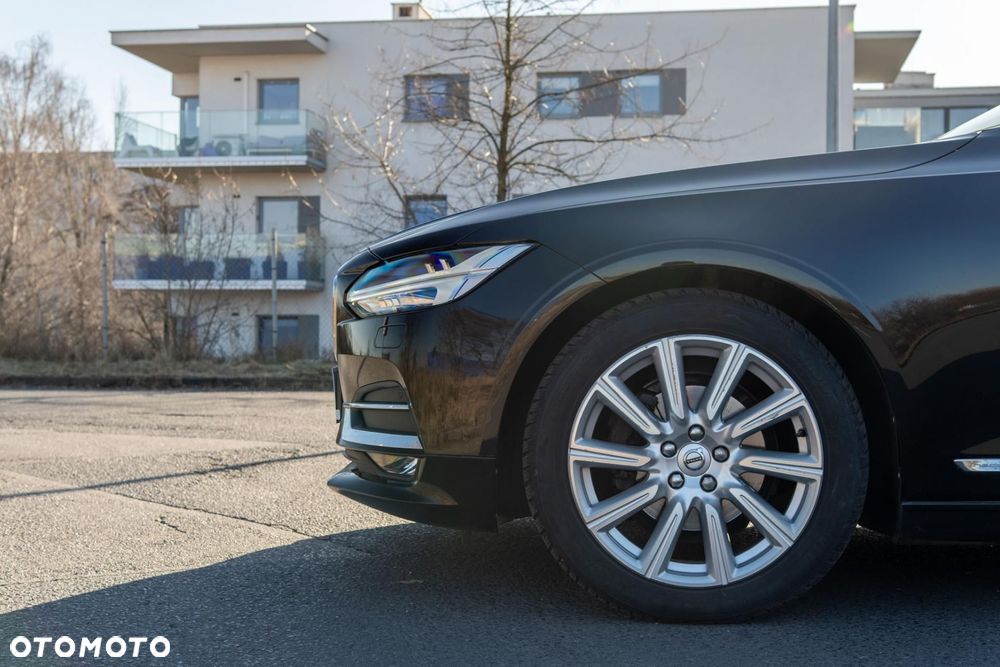 Volvo V90 D4 Inscription - 35