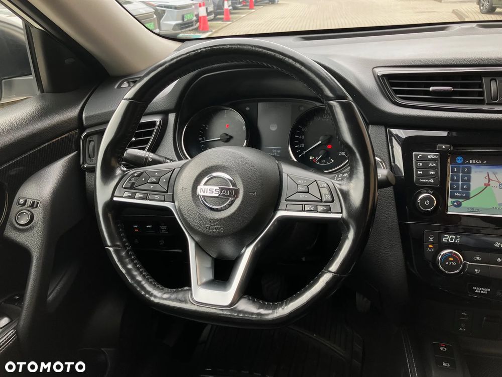 Nissan X-Trail 1.6 DIG-T Tekna 2WD 7os - 25