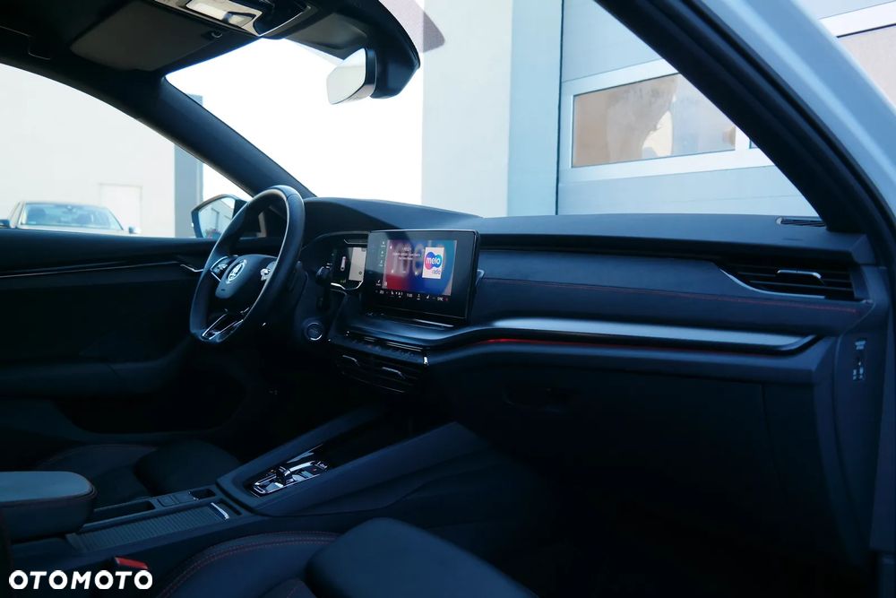 Skoda Octavia Combi 2.0 TDI DSG 4x4 RS - 9