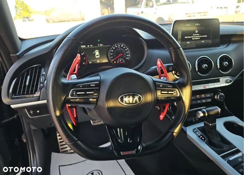 Kia Stinger 3.3 T-GDI AWD GT - 8
