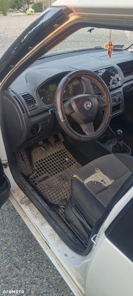 Skoda Roomster 1.4 16V - 7
