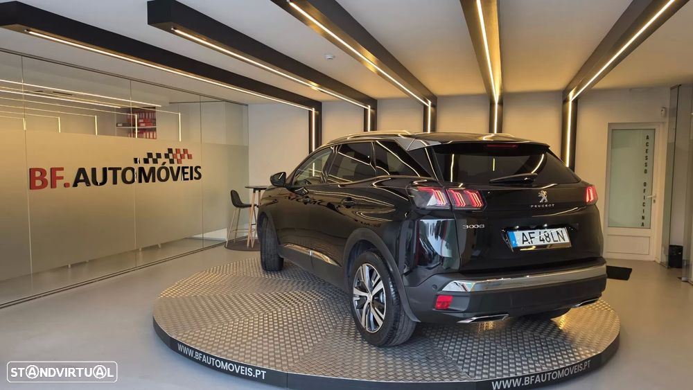 Peugeot 3008 1.5 BlueHDi Allure EAT8 - 4