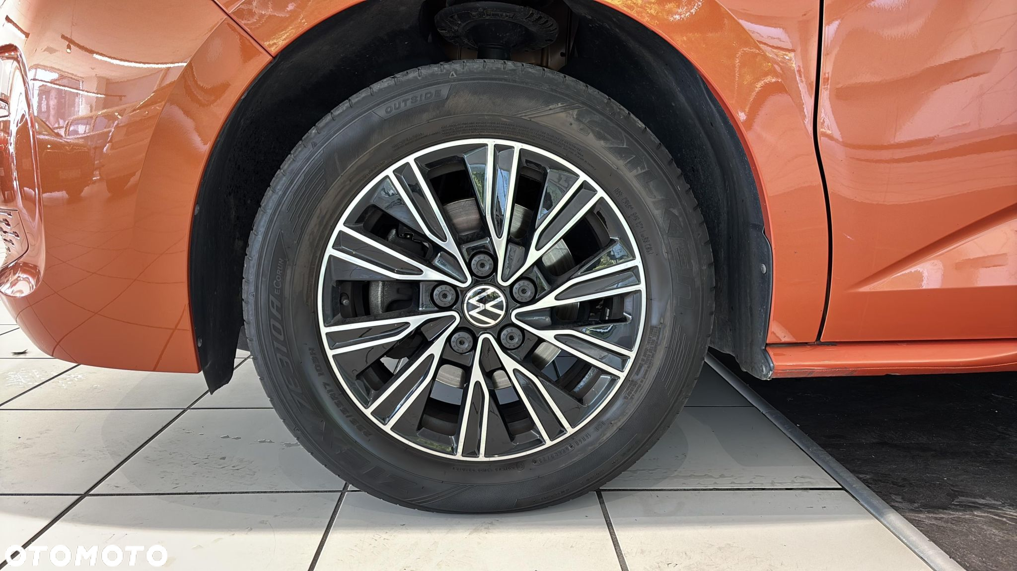 Volkswagen Multivan 2.0 TDI L2 Life DSG - 18