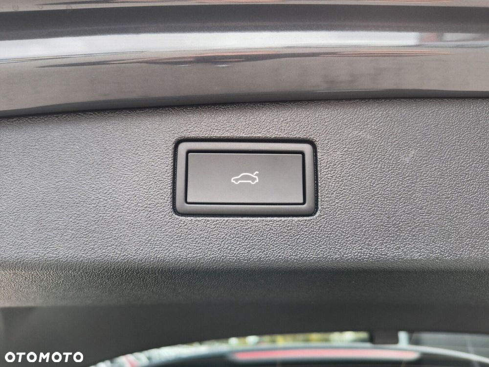 Volkswagen Tiguan 1.5 eTSI Life Plus DSG - 32
