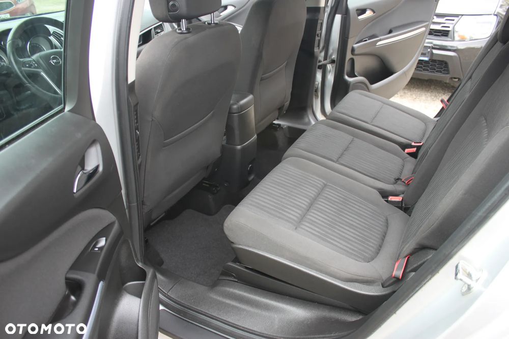 Opel Zafira - 14