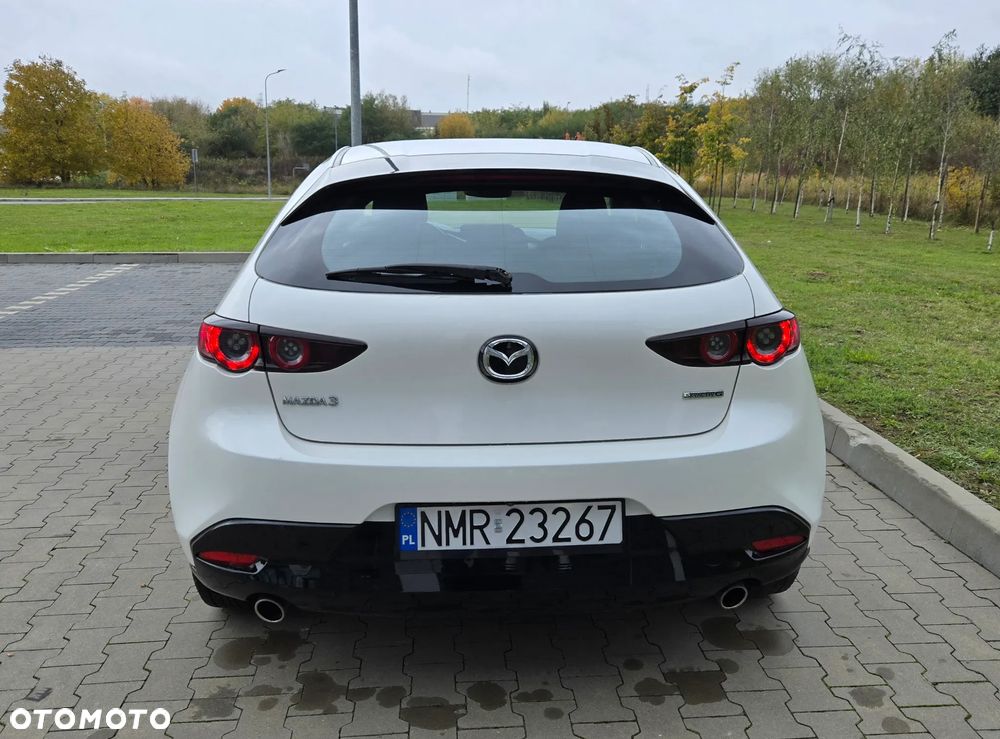 Mazda 3 - 9