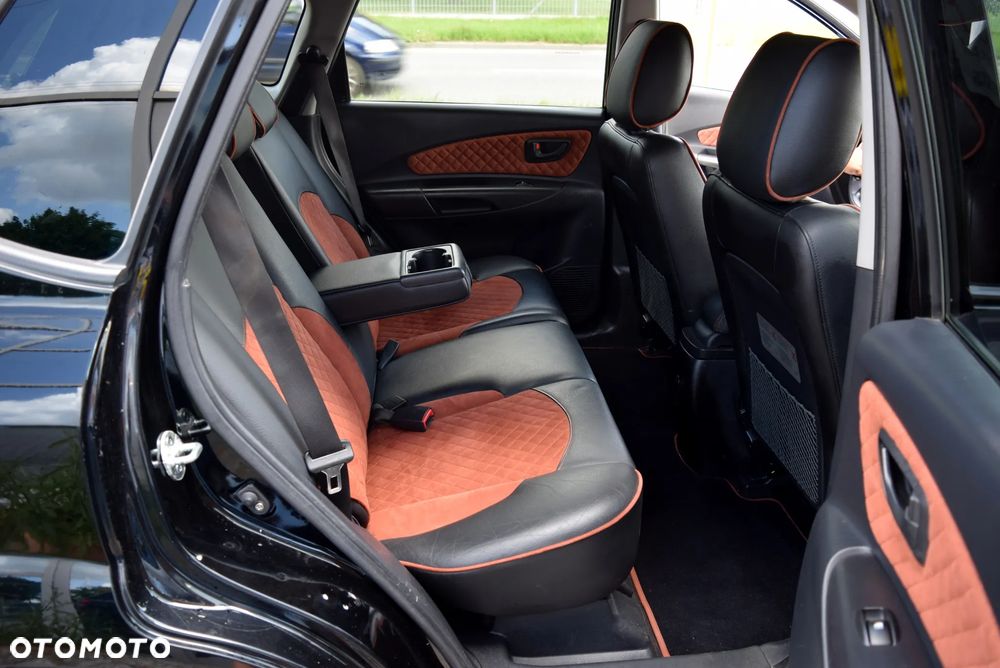 Hyundai Tucson - 8