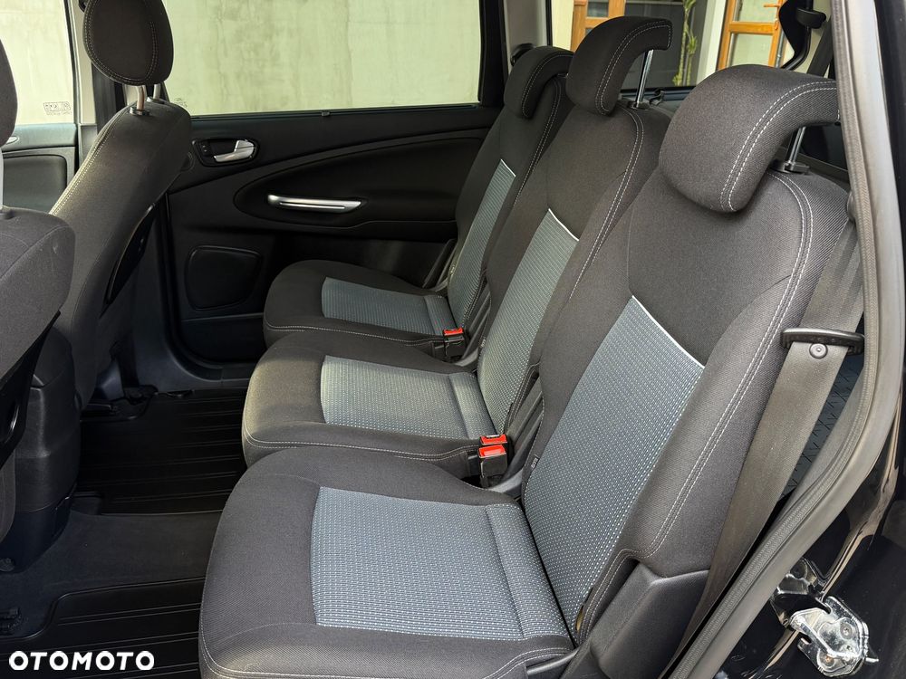 Ford Galaxy 2.0 TDCi Titanium MPS6 - 33