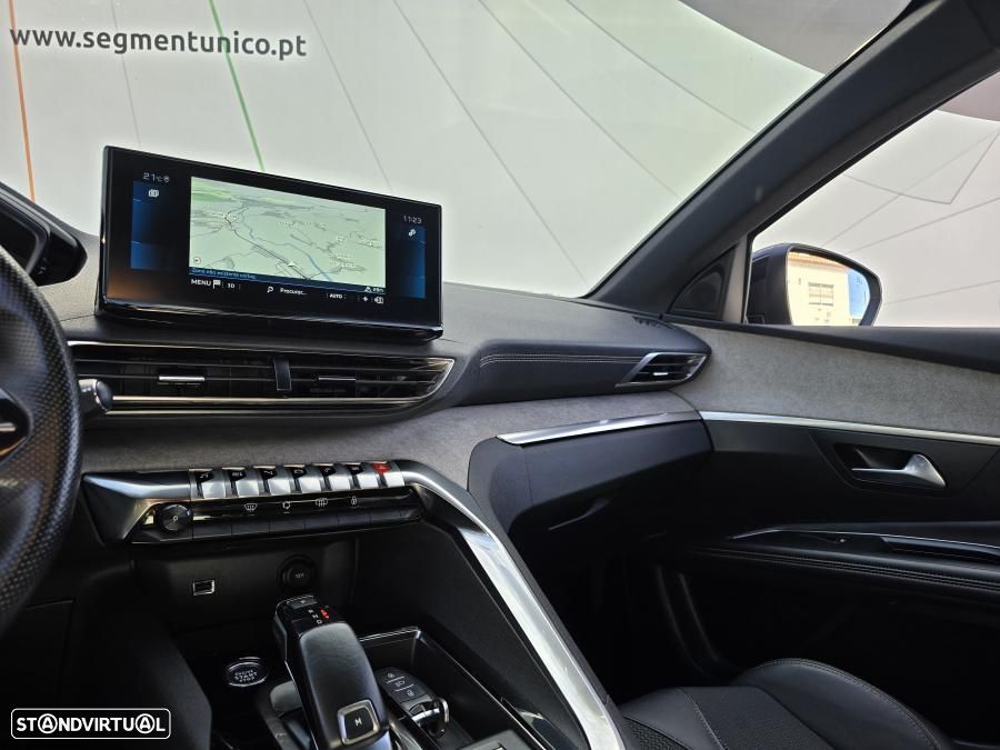 Peugeot 3008 1.5 BlueHDi GT EAT8 - 28