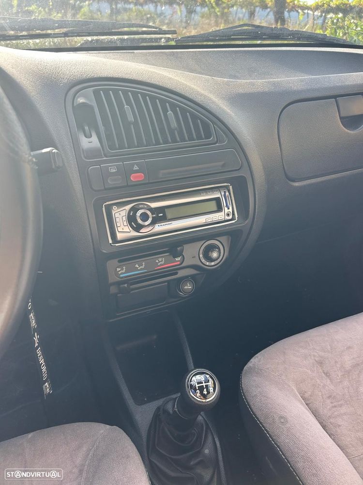 Citroën Saxo - 5