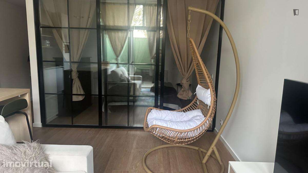 Apartamento com 1 quartos - localizado em Portimao - Grande imagem: 3/14