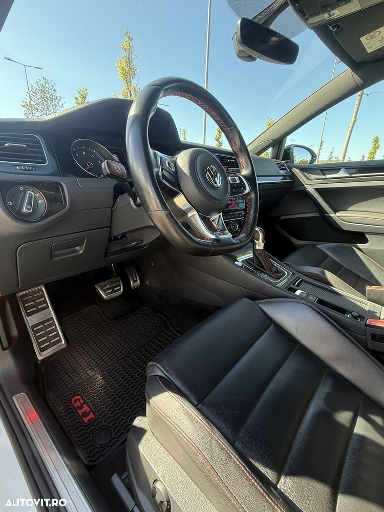 Volkswagen Golf 2.0 TSI BMT DSG GTI Performance - 15