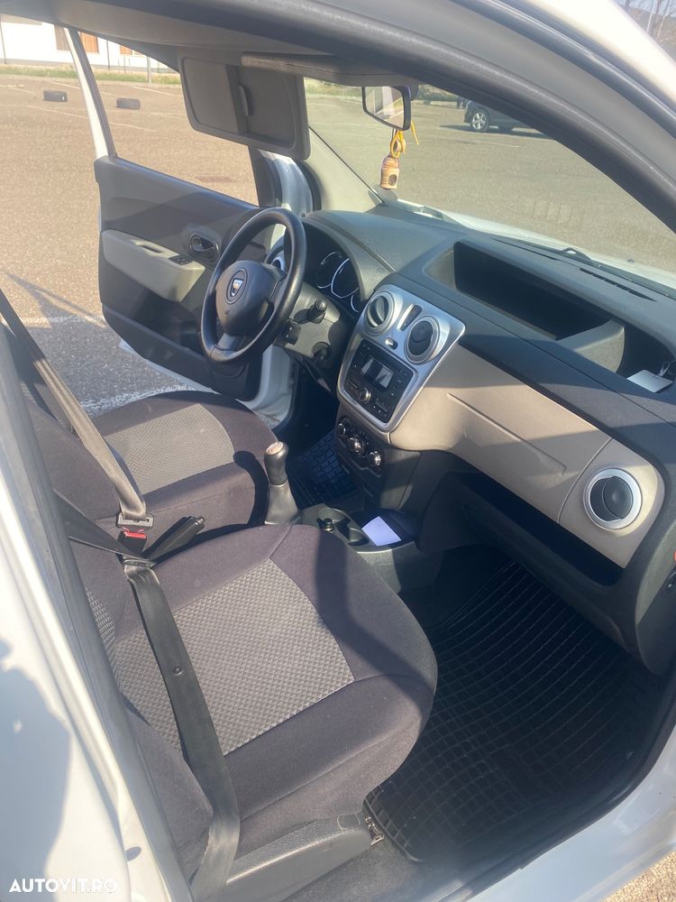 Dacia Dokker 1.5 dCi 90 CP Laureate - 9