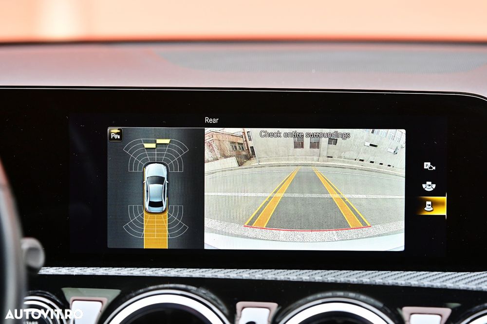 Mercedes-Benz A - 26