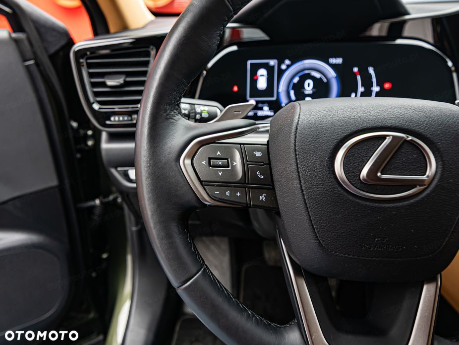 Lexus NX 350h Prestige AWD - 15