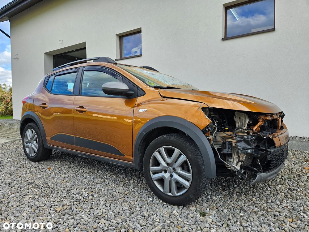 Dacia Sandero Stepway - 1