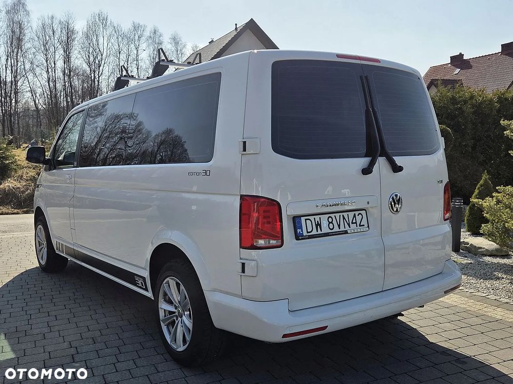 Volkswagen Caravelle 2.0 TDI L2 Comfortline DSG - 4