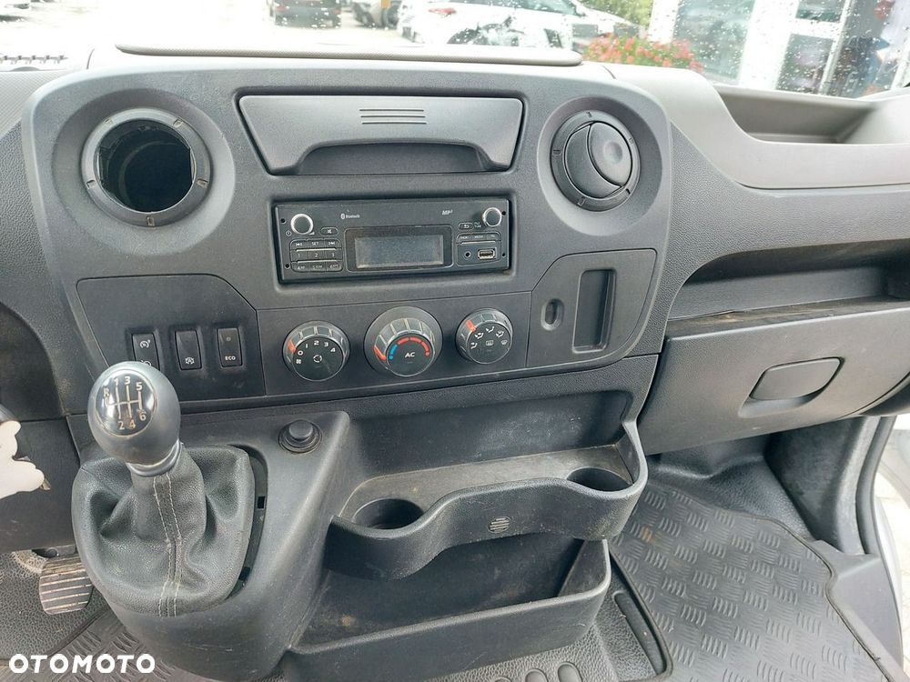 Renault Master - 16
