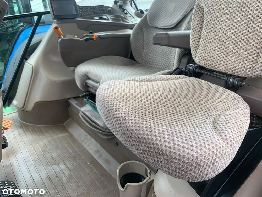 John Deere 6210 R - 6