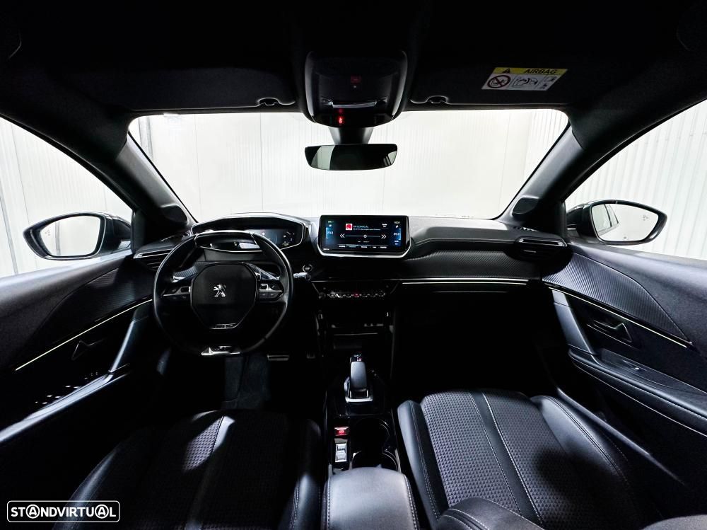 Peugeot e-208 50 kWh GT Pack - 11