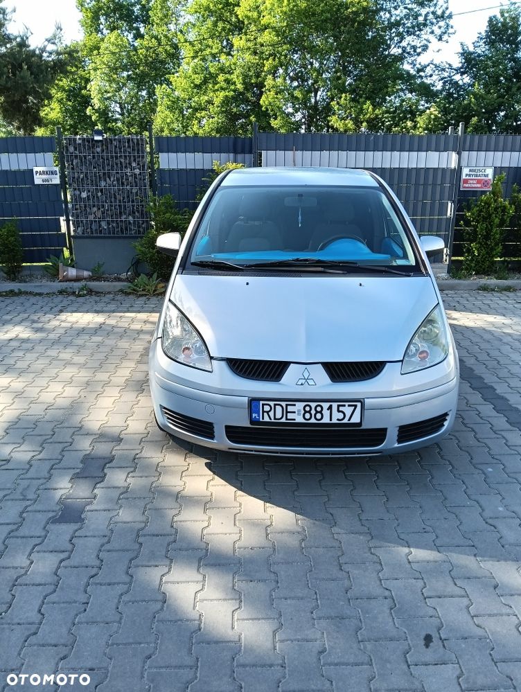 Mitsubishi Colt - 1