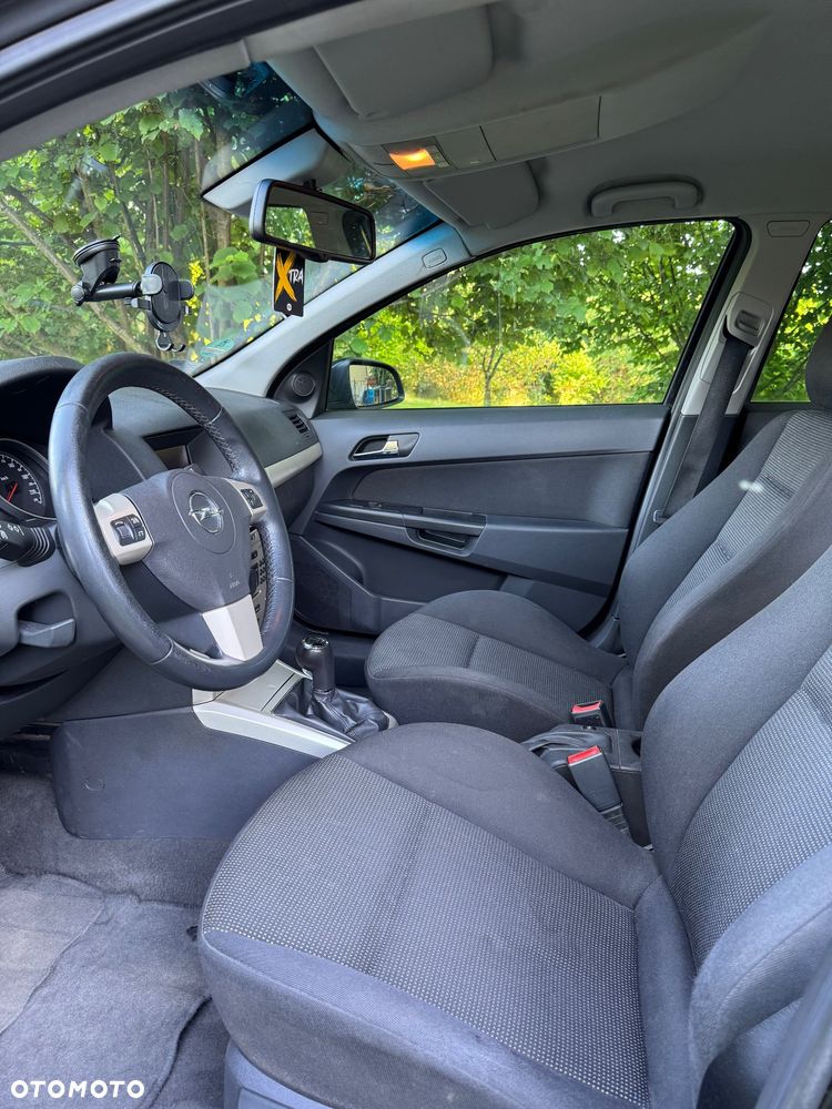 Opel Astra 1.7 CDTI - 12