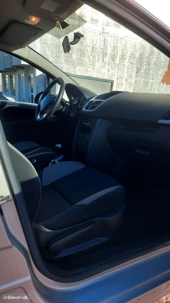 Peugeot 207 1.4 16V Open - 6