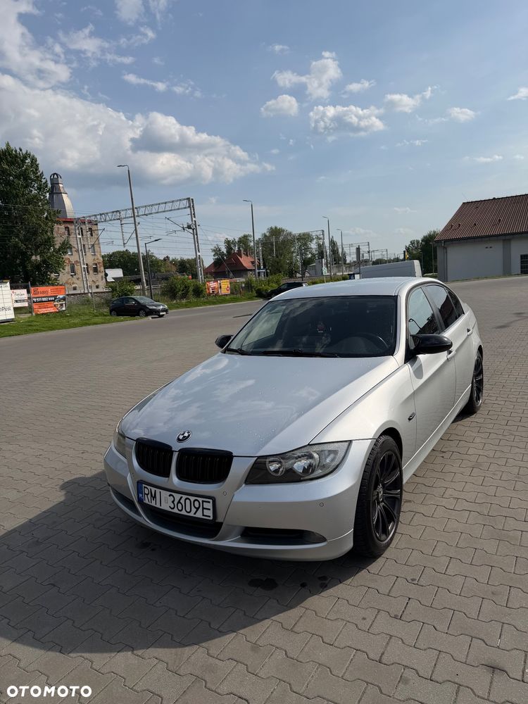 BMW Seria 3 - 1
