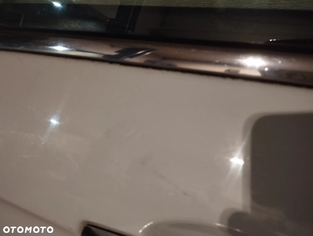 DRZWI PRZÓD LEWE KOMPLETNE CITROEN C3 II 2010- ROK KOD LAKIERU: EWP - 7