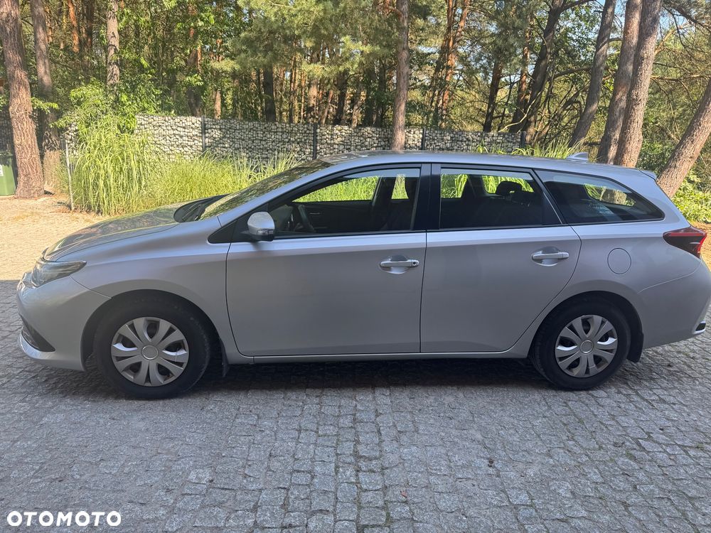 Toyota Auris 1.6 Active - 6