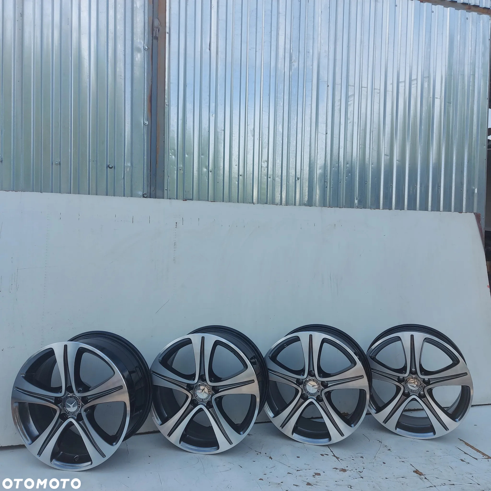 FELGI 17 KOMPLET IDEALNE MERCEDES E W213 W238 CLS W257 C W205 VITO W447 GLC W253 ORYGINAL DEMONTAZ 2134011200 7.5JX17 ET40 FELGA 5X112 SHADOWLINE - 3