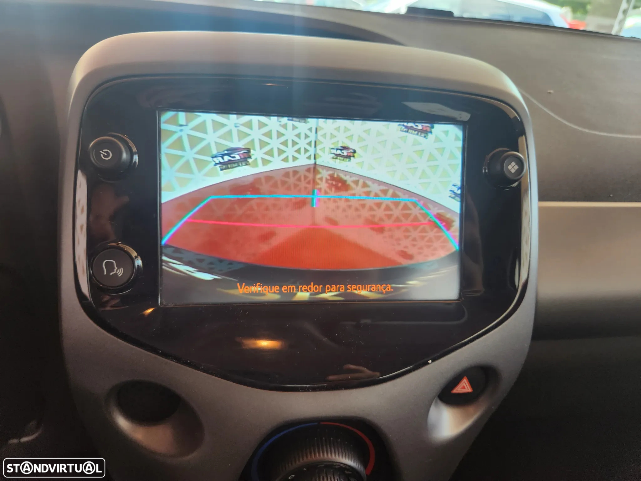 Toyota Aygo 1.0 X-Play+X-Touch - 18