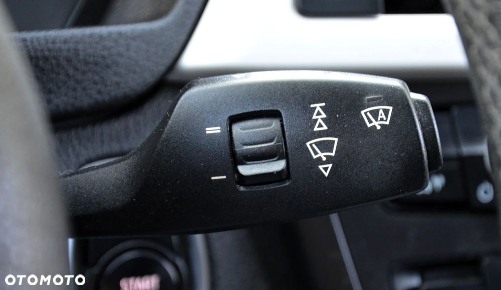 BMW Seria 3 318d DPF - 20